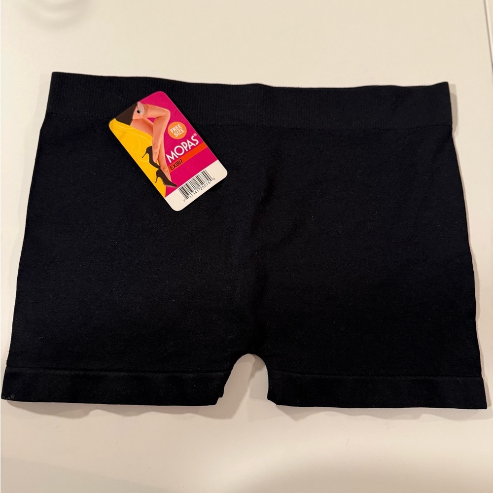Black MOPAS Seamless Shorts - One Size